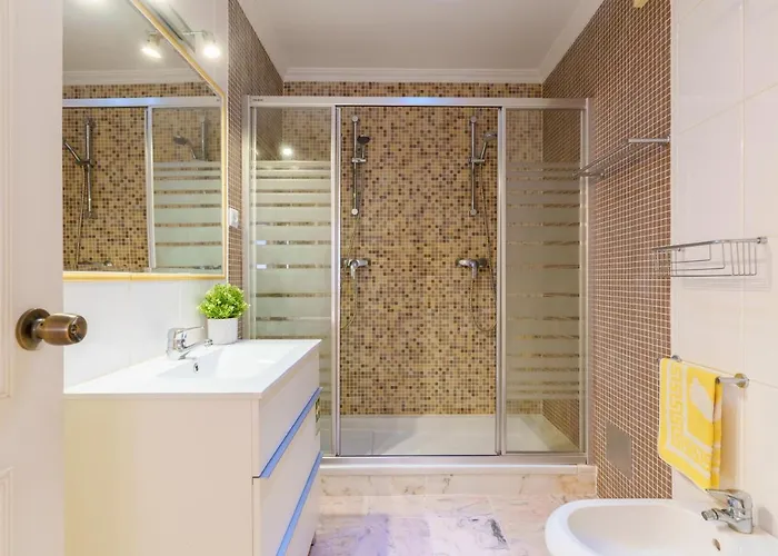 Apartament Dina's At