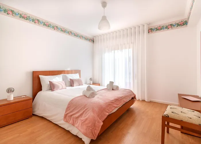 Dina's At Apartament